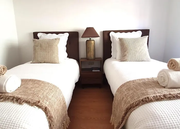 Afonso Galo Guest Apartments